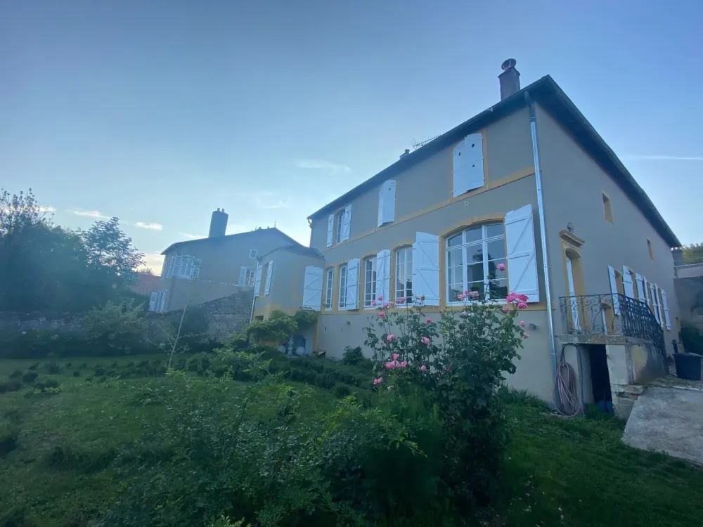 façade grande maisonwebp